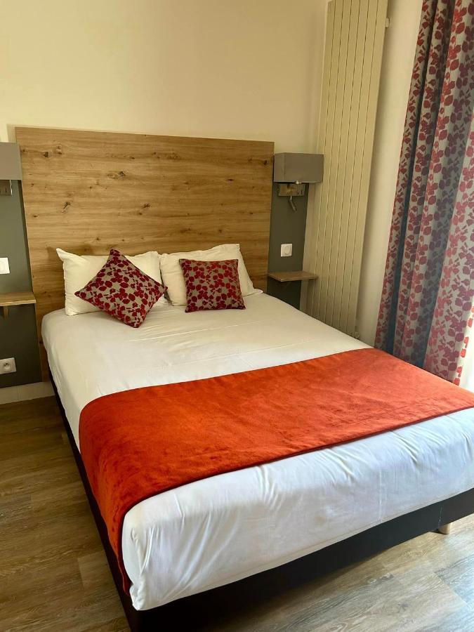 Chambre Double ou Lits Jumeaux
